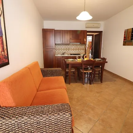 Casa Samira A بيت للعطل أوترانتو