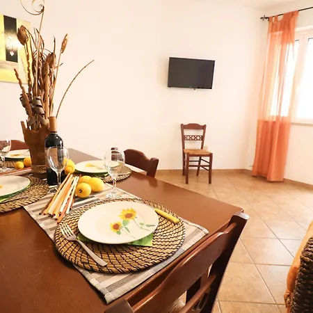 Casa Samira A بيت للعطل أوترانتو